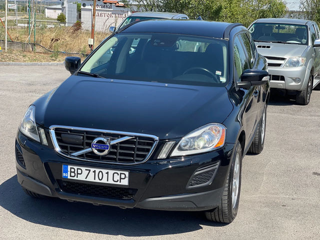 Volvo XC60 2.4D4 AWD - автомобили, коли, обяви за нови и употребявани 0