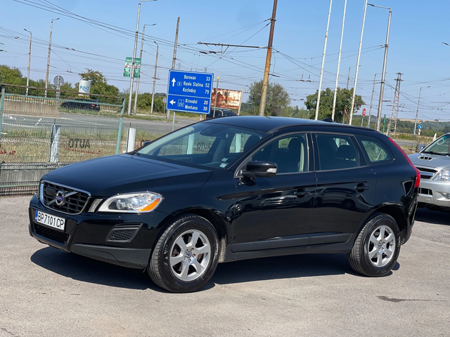 Volvo XC60 2.4D4 AWD - автомобили, коли, обяви за нови и употребявани 2
