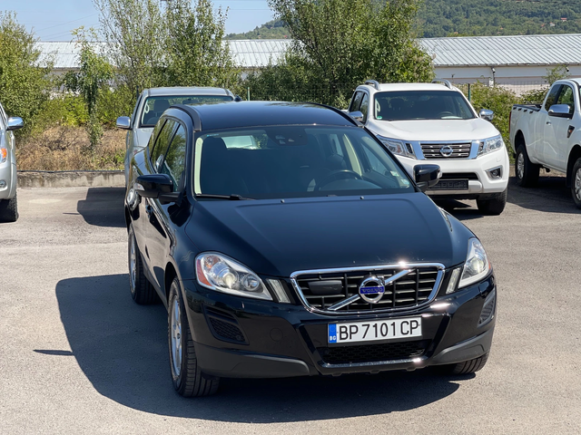Volvo XC60 2.4D4 AWD - автомобили, коли, обяви за нови и употребявани 5