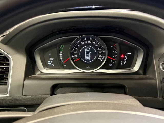 Volvo XC60 2.0 D4 Momentum 181ps Geartronic Xenon Navi - автомобили, коли, обяви за нови и употребявани 10