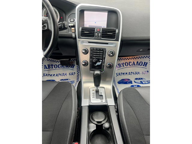Volvo XC60 2.0D3-ЕВРО 5В-АВТОМАТИК-НАВИГАЦИЯ - автомобили, коли, обяви за нови и употребявани 11