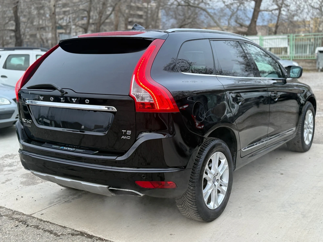 Volvo XC60 Бенз/ГАЗ* ПОДГРЕВ* 4х4* КАМЕРА* АВТОПИЛОТ - автомобили, коли, обяви за нови и употребявани 1