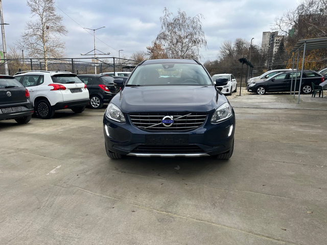 Volvo XC60 2.4 D 4x4 - автомобили, коли, обяви за нови и употребявани 1