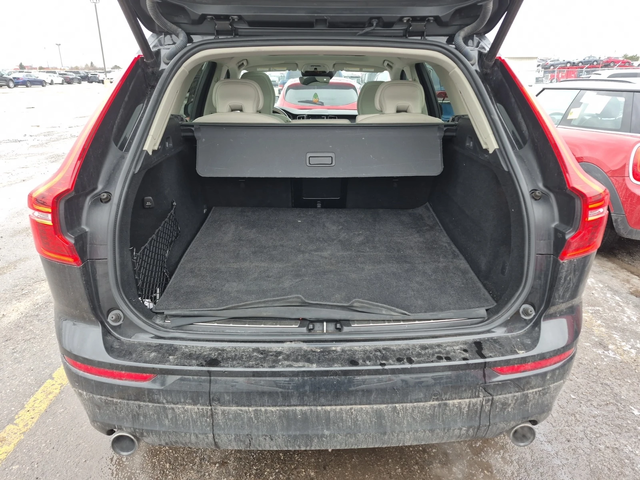 Volvo XC60 2.0 MOMENTUM - автомобили, коли, обяви за нови и употребявани 8