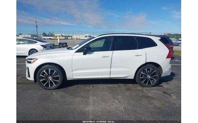 Volvo XC60 B5 PLUS DARK THEME - автомобили, коли, обяви за нови и употребявани 7