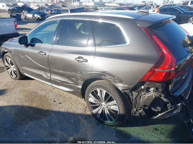 Volvo XC60 RECHARGE PLUG-IN HYBRID T8 INSCRIPTION EXTENDED R - автомобили, коли, обяви за нови и употребявани 15