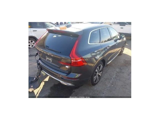 Volvo XC60 RECHARGE PLUG-IN HYBRID T8 INSCRIPTION EXTENDED R - автомобили, коли, обяви за нови и употребявани 3