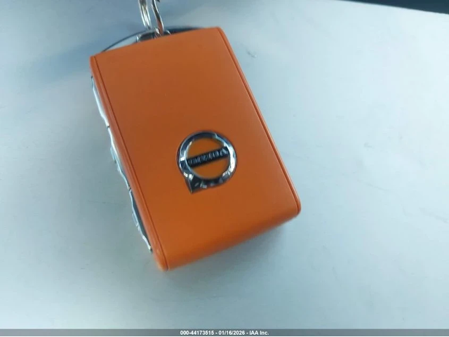 Volvo XC60 RECHARGE PLUG-IN HYBRID T8 INSCRIPTION EXTENDED R - автомобили, коли, обяви за нови и употребявани 9