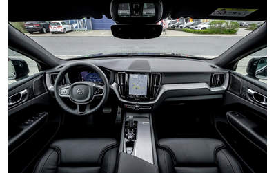 Volvo XC60 R-Design - автомобили, коли, обяви за нови и употребявани 9