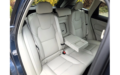 Volvo XC60 2.0/D4/AWD/Automatic - автомобили, коли, обяви за нови и употребявани 12