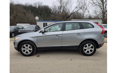 Volvo XC60 2.4D4 4Х4 163к.с - автомобили, коли, обяви за нови и употребявани 6
