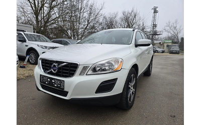 volvo-xc60 - 0