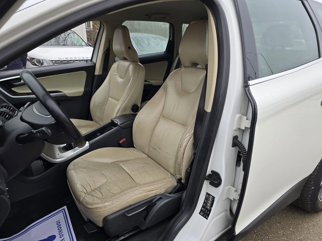 Volvo XC60 2.4d 163к.с 4x4 6 скорости - автомобили, коли, обяви за нови и употребявани 9