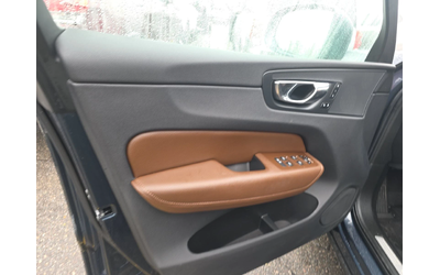 Volvo XC60 T5* MOMENTUM* ДИГИТАЛНО* ТАБЛО* 360КАМЕРА* LANE* A - автомобили, коли, обяви за нови и употребявани 6