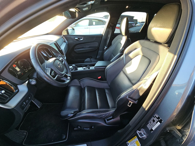 Volvo XC60 T8* HYBRID* R* DESIGN* HARMON* KARDON* ПАНОРАМА* - автомобили, коли, обяви за нови и употребявани 12