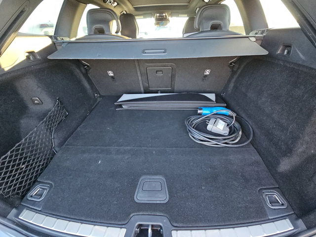 Volvo XC60 T8* HYBRID* R* DESIGN* HARMON* KARDON* ПАНОРАМА* - автомобили, коли, обяви за нови и употребявани 15