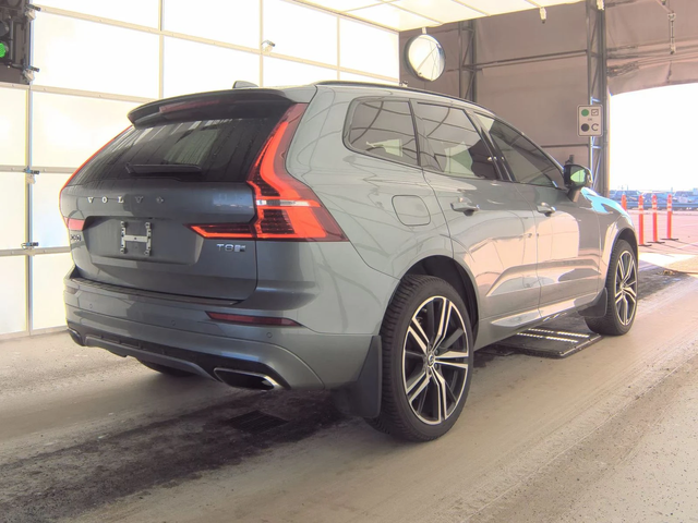 Volvo XC60 T8* HYBRID* R* DESIGN* HARMON* KARDON* ПАНОРАМА* - автомобили, коли, обяви за нови и употребявани 1