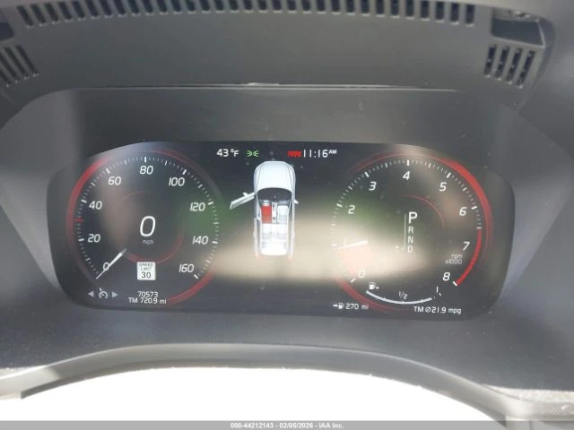 Volvo XC60 * T5* MOMENTUM* KEYLESS* КОЖА* ПОДГРЕВ* КАМЕРА* - автомобили, коли, обяви за нови и употребявани 11