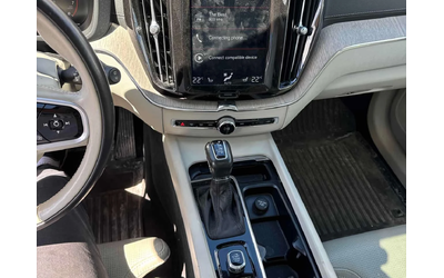 Volvo XC60 * Inscription * 2 КЛЮЧА* KEYLESS* PANO* ПОДГРЕВ* - автомобили, коли, обяви за нови и употребявани 8