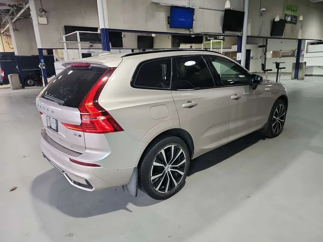 Volvo XC60 PLUS DARK THEME| MEMORY| PANO| 2 КЛЮЧА| - автомобили, коли, обяви за нови и употребявани 2