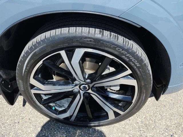 Volvo XC60 * R Design * ПАНОРАМА* KEYLESS* + ГУМИ * - автомобили, коли, обяви за нови и употребявани 5