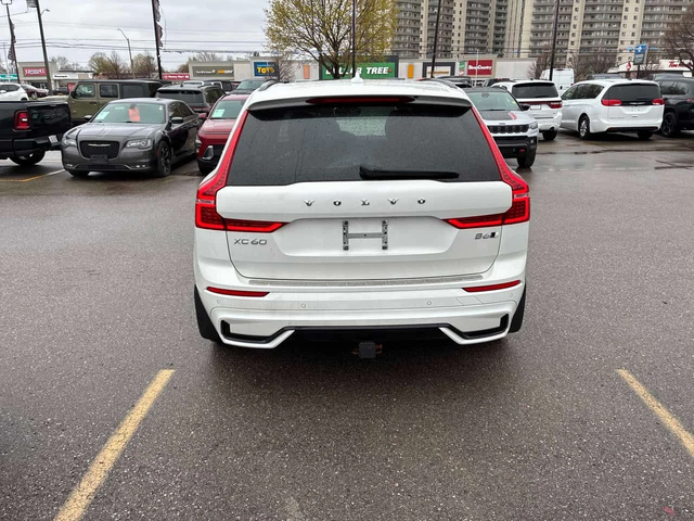 Volvo XC60 * R Design * DISTRONIC* PANO* + ГУМИ - автомобили, коли, обяви за нови и употребявани 3