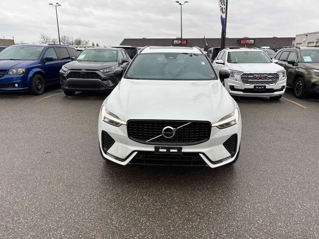 Volvo XC60 * R Design * DISTRONIC* PANO* + ГУМИ - автомобили, коли, обяви за нови и употребявани 5