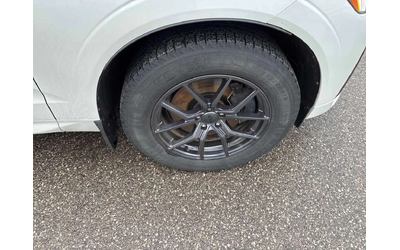 Volvo XC60 * R Design * DISTRONIC* PANO* + ГУМИ - автомобили, коли, обяви за нови и употребявани 6