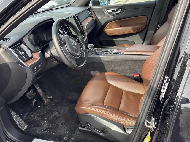 Volvo XC60 * Momentum * 360 * 2 КЛЮЧА * ПОДГРЕВ * NAVI - автомобили, коли, обяви за нови и употребявани 4