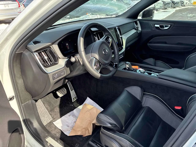 Volvo XC60 | R Design | HARMAN KARDON | MEMORY | PANO | 360 - автомобили, коли, обяви за нови и употребявани 6