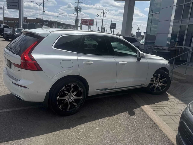 Volvo XC60 Inscription / 360 / ПОДГРЕВИ / ОБДУХВАНЕ - автомобили, коли, обяви за нови и употребявани 2