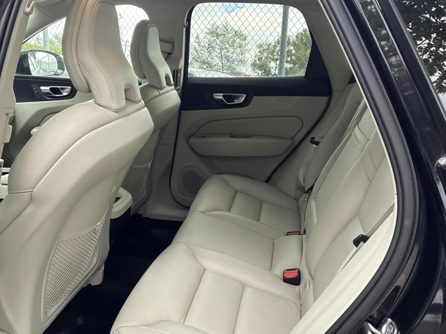 Volvo XC60 Momentum * CARFAX * АВТО КРЕДИТ * - автомобили, коли, обяви за нови и употребявани 9