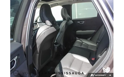 Volvo XC60 Plus Bright Theme * CARFAX * АВТО КРЕДИТ * - автомобили, коли, обяви за нови и употребявани 8