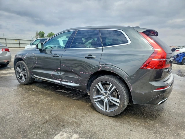 Volvo XC60 T6 INSCRIPTION* FULL* B & W* ОБДУХ* 360* ЛИЗИНГ - автомобили, коли, обяви за нови и употребявани 1