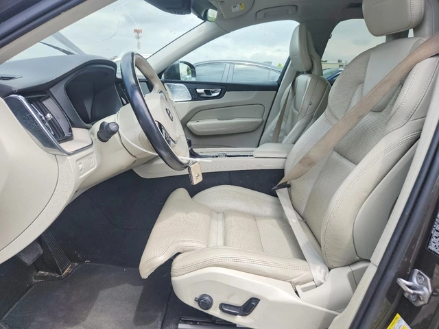 Volvo XC60 T6 INSCRIPTION* FULL* B & W* ОБДУХ* 360* ЛИЗИНГ - автомобили, коли, обяви за нови и употребявани 6