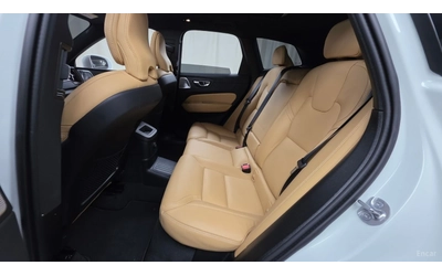 Volvo XC60 T8* ULTRA BRIGHT* BOWERS&WILKINS* ПАНО* 360* HUD* - автомобили, коли, обяви за нови и употребявани 10