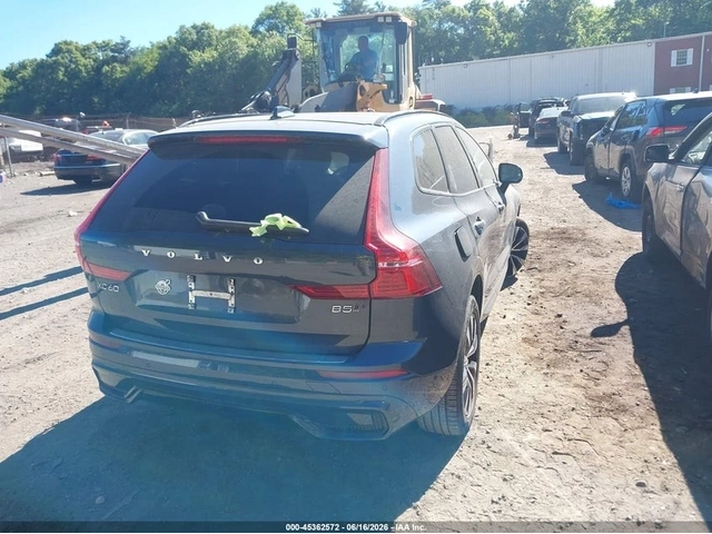 Volvo XC60 * B5* PLUS* DARK* ПАНО* KEYLESS* Camera* ПОДГРЕВ* - автомобили, коли, обяви за нови и употребявани 6