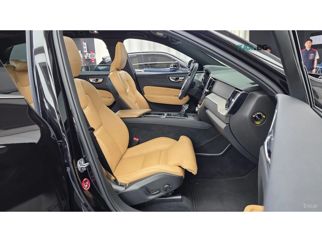 Volvo XC60 T6 INSCRIPTION* КОЖА* ОБДУХВ* НАВИ* ПАНО* 360 - автомобили, коли, обяви за нови и употребявани 8