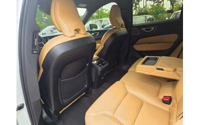Volvo XC60 D5 INSCRIPTION* КОЖА* ОБДУХВ* НАВИ* ПАНО* 360* HUD - автомобили, коли, обяви за нови и употребявани 14