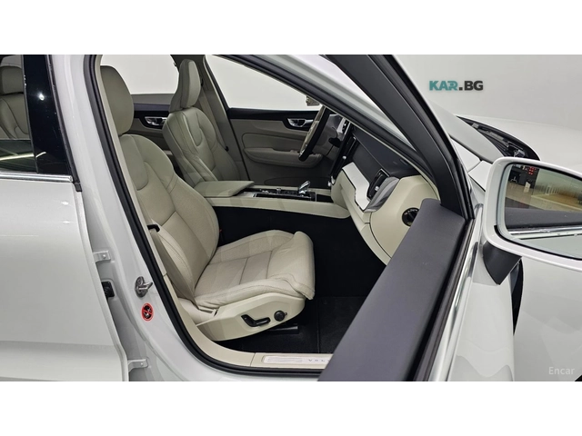 Volvo XC60 B5* ОБДУХВАНЕ* HEAD UP* DISTRONIC - автомобили, коли, обяви за нови и употребявани 13