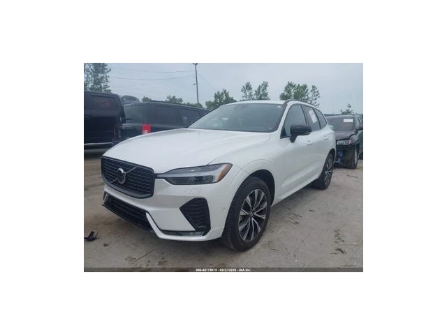 Volvo XC60 B5 PLUS - автомобили, коли, обяви за нови и употребявани 0
