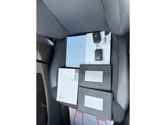 Volvo XC60 * MIlDHYBRID* KOJA* DISSTRONIK* КАТО НОВА* EURO6D* - автомобили, коли, обяви за нови и употребявани 11