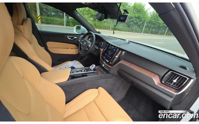 Volvo XC60 B6 ULTIMATE BRIGHT - автомобили, коли, обяви за нови и употребявани 13