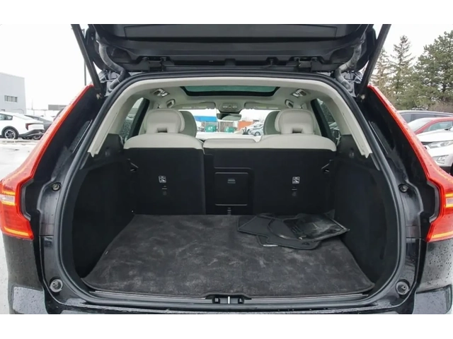 Volvo XC60 Plus Dark Theme AWD | PANO Roof | Leather | Memory - автомобили, коли, обяви за нови и употребявани 13