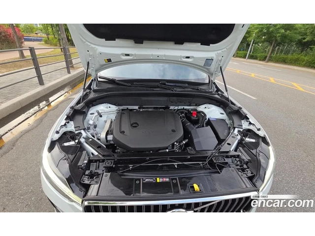 Volvo XC60 B6 ULTIMATE BRIGHT - автомобили, коли, обяви за нови и употребявани 6