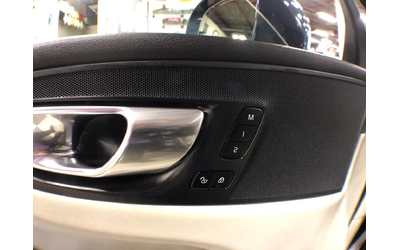 Volvo XC60 MOMENTUM AWD LEATHER PAN/ROOF NAV B/SPOT CAMERA All Wheel Drive - автомобили, коли, обяви за нови и употребявани 15