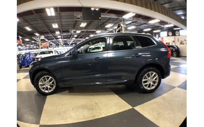 volvo-xc60-momentum-awd-leather-pan-roof-nav-b-spot-camera-all-wheel-drive - 3