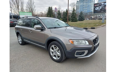 volvo-xc70 - 0