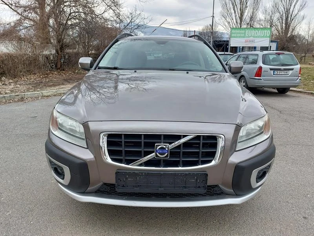 Volvo Xc70 D5 UNIKAT!!!! - автомобили, коли, обяви за нови и употребявани 2