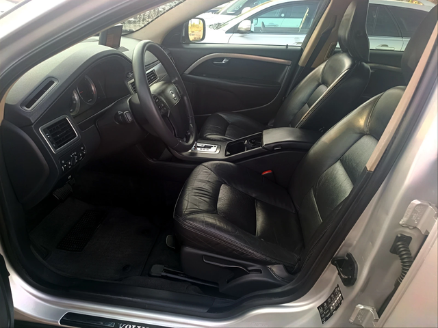 Volvo Xc70 2.4D5/SIMNUM - автомобили, коли, обяви за нови и употребявани 11